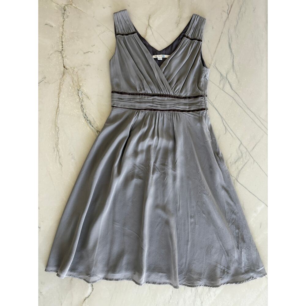 Boden Gray Silk Party/Cocktail Dress Babydoll with Draping & Ribbon Trim Size 4